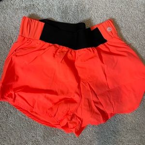 Senita Prize Shorts 3 - Neon Coral